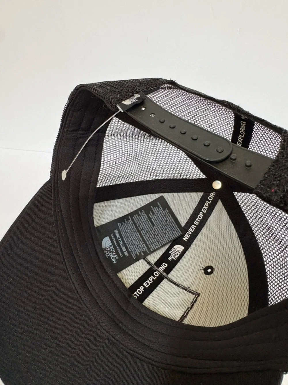 NWT The North Face Mudder Trucker Hat